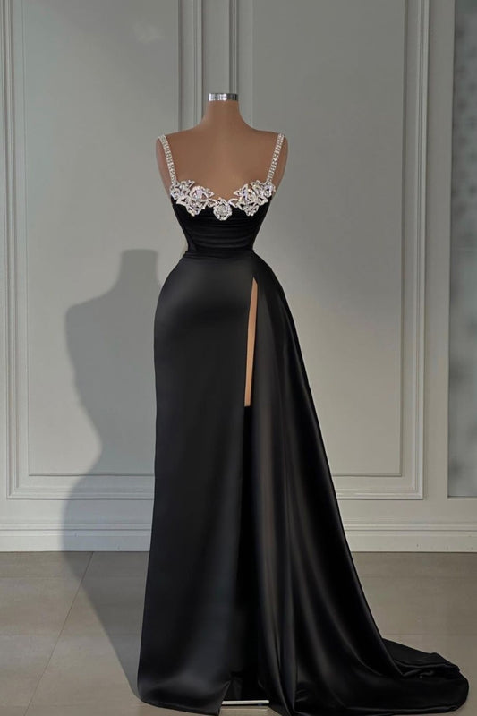 Schwarzes Abendkleid, Satin-Spaghettiträger-Perlenkleid mit Schlitz